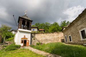 Храм "Света Великомъченица Неделя"